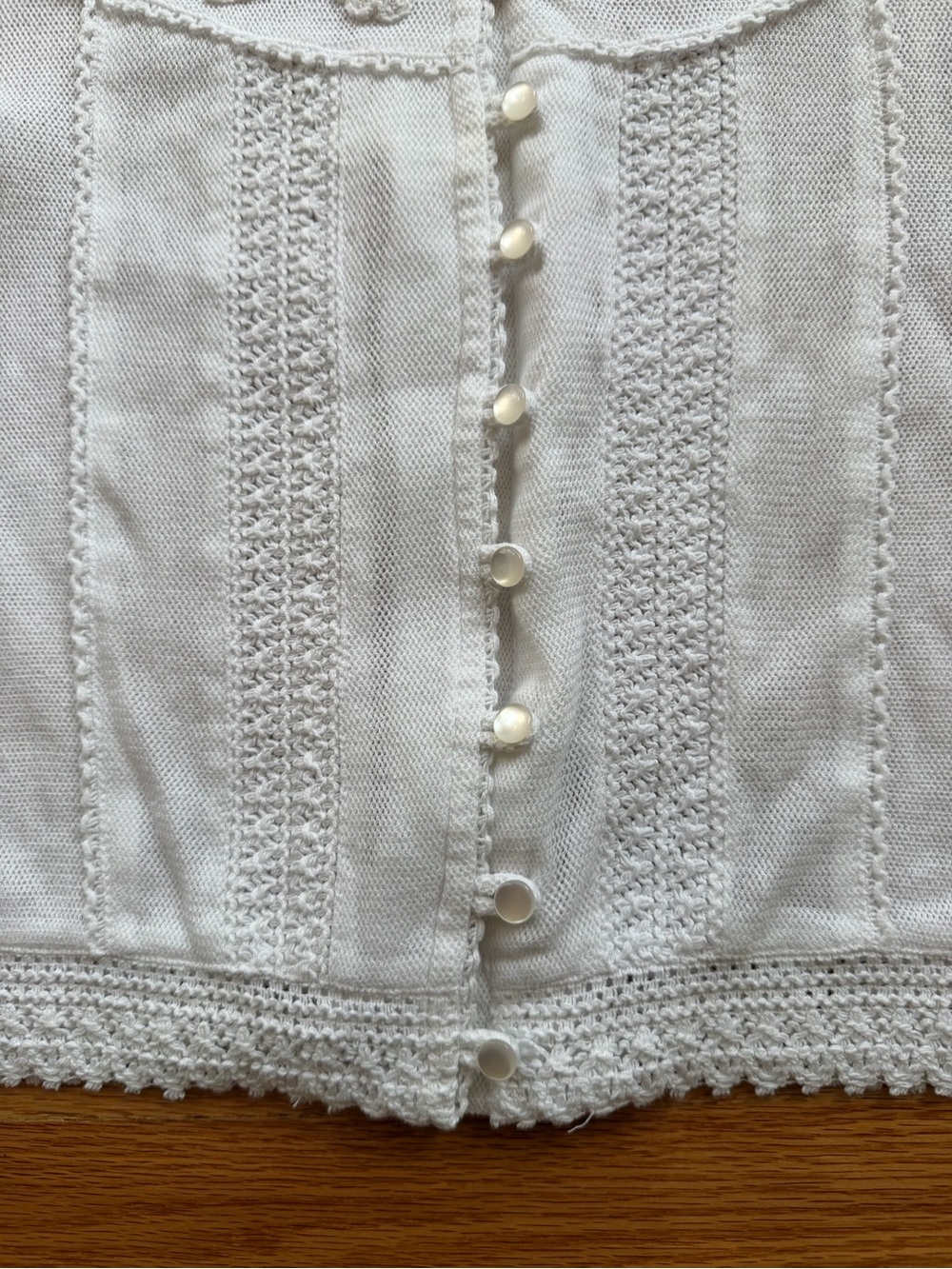 Bandolino White Knit Women's Cardigan with Crochet Edge-  Quarter Sleeve-Size 4 - Picture 5 of 9